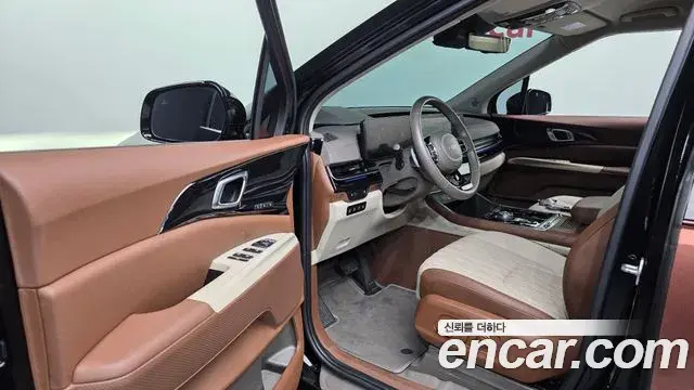 Kia Carnival 2024 — Şəkil 13/39