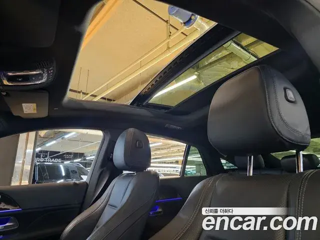 Mercedes-Benz GLE-Class 2021 — Şəkil 14/20