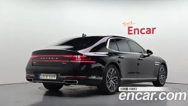 Genesis G90 2023 — Şəkil 26/37