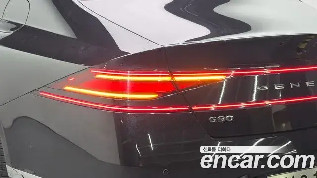 Genesis G90 2023 — Şəkil 24/37