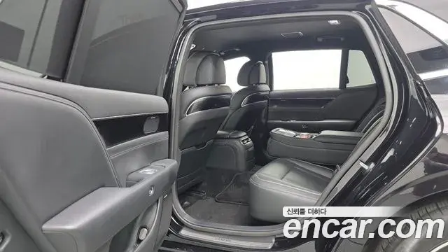 Genesis G90 2023 — Şəkil 10/37