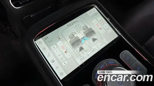 Genesis G90 2023 — Şəkil 32/37