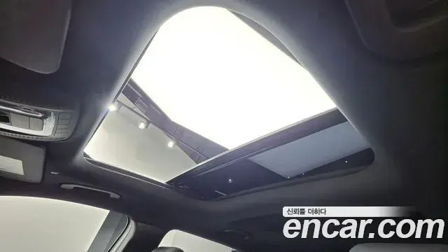 Mercedes-Benz EQB 2023 — Şəkil 5/20