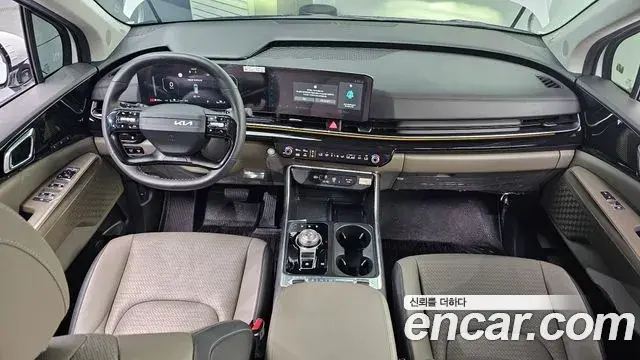 Kia Carnival 2025 — Photo 21/30