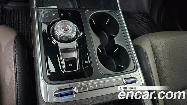 Kia Carnival 2025 — Photo 15/30