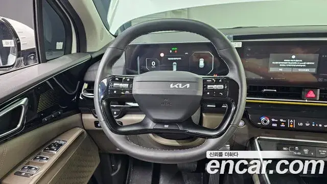 Kia Carnival 2025 — Photo 2/30