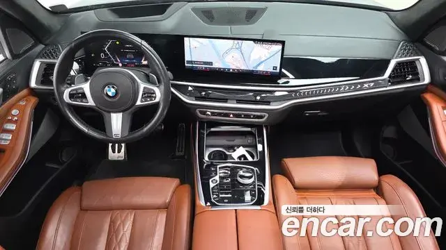 BMW X7 2023 — ფოტო 27/40
