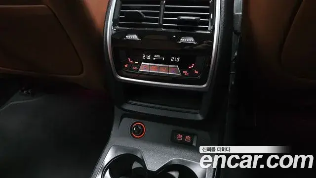 BMW X7 2023 — ფოტო 3/40
