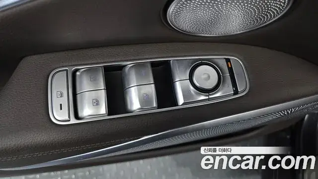 Kia The K9 2019 — Şəkil 30/31