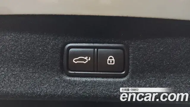 Kia The K9 2018 — Şəkil 30/35