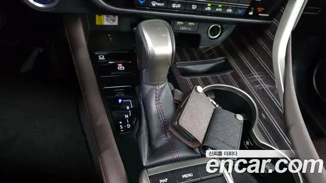 Lexus RX450h 2021 — Photo 10/20