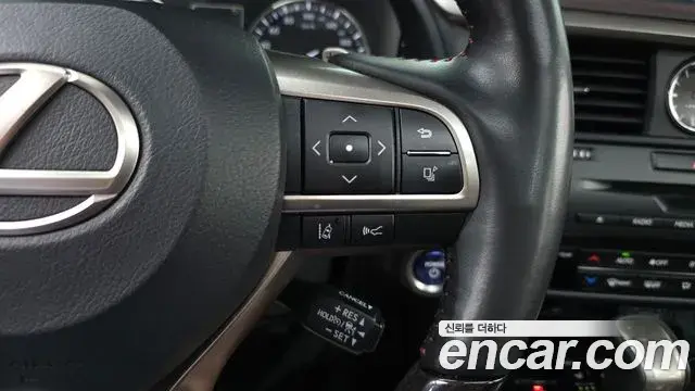 Lexus RX450h 2021 — Photo 11/20