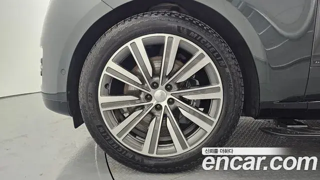 Land Rover Range Rover 2025 — Şəkil 4/20