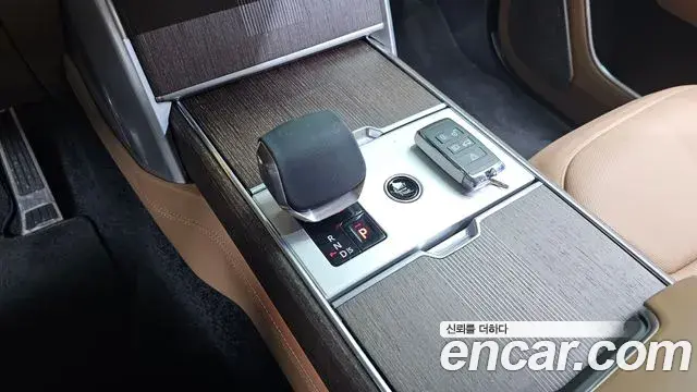 Land Rover Range Rover 2025 — Şəkil 8/20