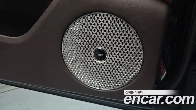 Bentley Flying Spur 2021 — Photo 24/37