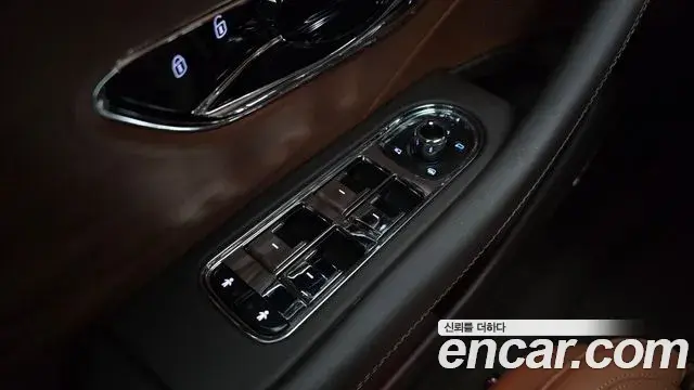 Bentley Flying Spur 2021 — Photo 22/37