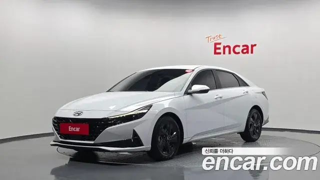Hyundai Avante 2022 — Фото 1/20