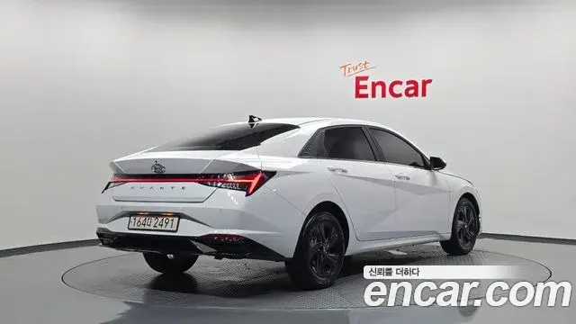 Hyundai Avante 2022 — Фото 2/20