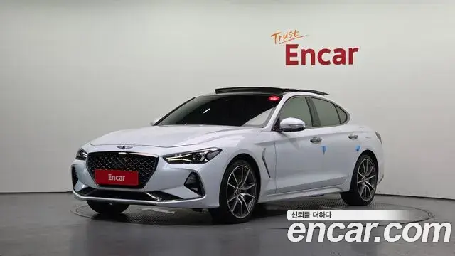 Genesis G70 2018 — Photo 26/33