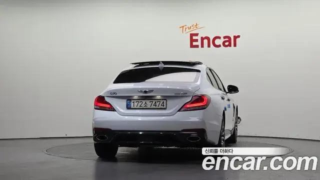 Genesis G70 2018 — Photo 6/33