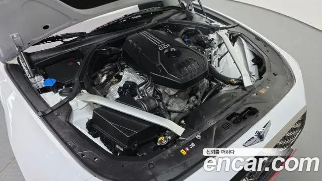 Genesis G70 2018 — Photo 18/33