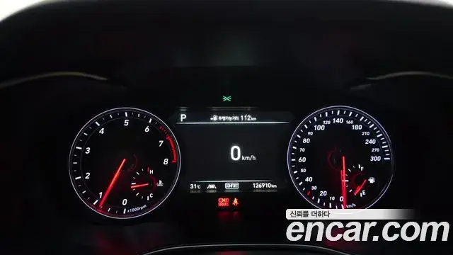 Genesis G70 2018 — Photo 23/33