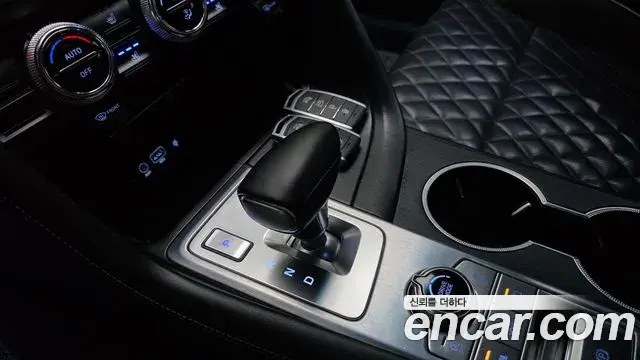 Genesis G70 2018 — Photo 8/33