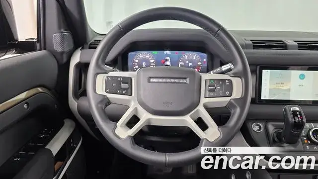Land Rover Defender 2021 — Фото 12/20