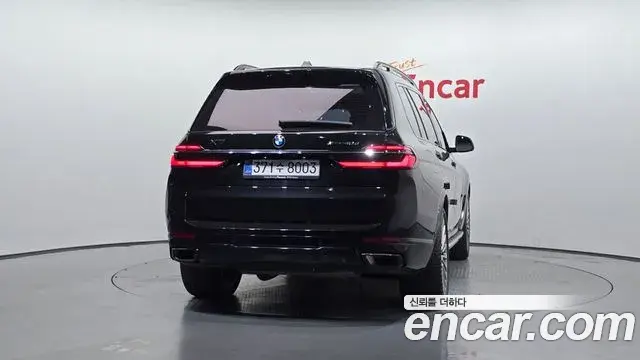 BMW X7 2024 — ფოტო 6/34