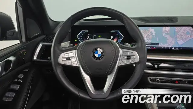 BMW X7 2024 — ფოტო 11/34