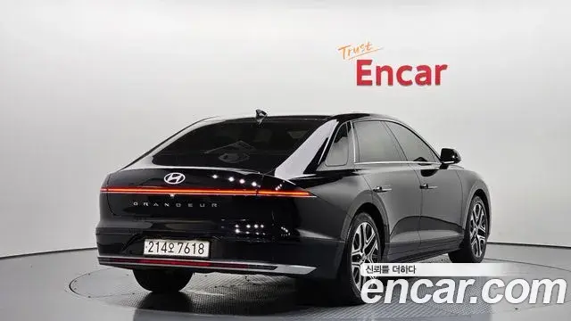 Hyundai Grandeur 2023 — Фото 2/20