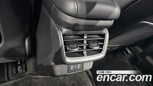 Hyundai Grandeur 2023 — Фото 19/20