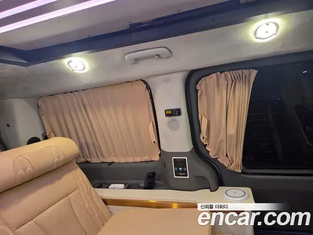 Hyundai Staria 2022 — Şəkil 15/18