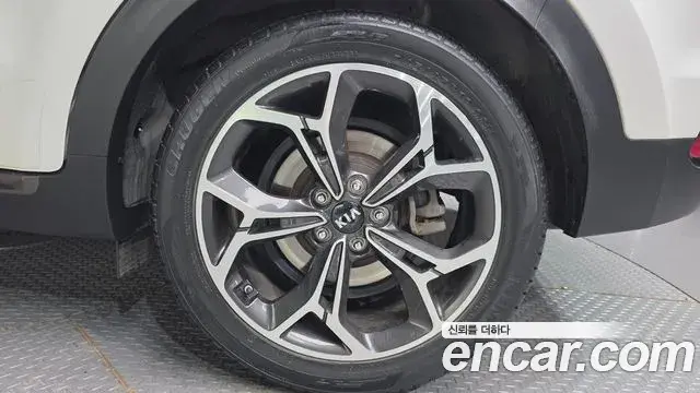 Kia Sportage The Bold 2018 — Şəkil 1/32