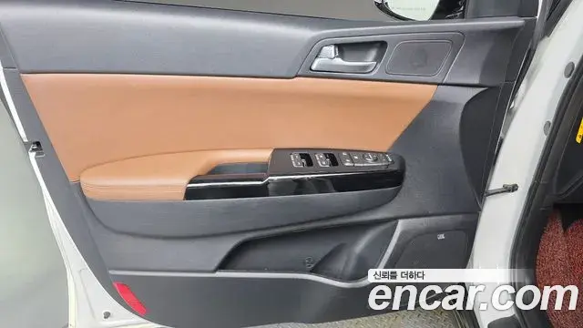 Kia Sportage The Bold 2018 — Şəkil 21/32