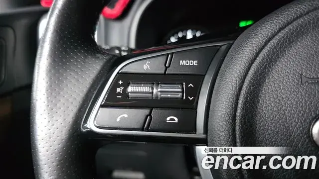 Kia Sportage The Bold 2018 — Şəkil 13/32