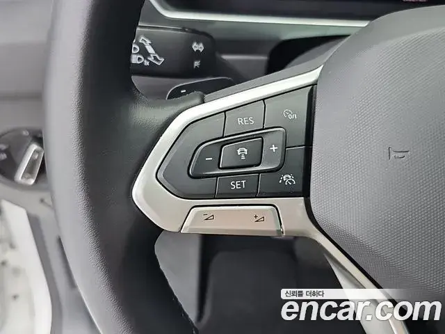 Volkswagen Tiguan 2023 — Photo 5/19