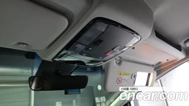 Hyundai Staria 2022 — Фото 18/20