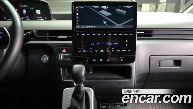 Hyundai Staria 2022 — Фото 19/20