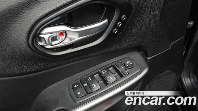 Jeep Cherokee 2021 — Фото 20/20