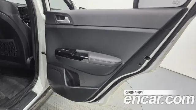 Kia Sportage The Bold 2019 — ფოტო 9/32