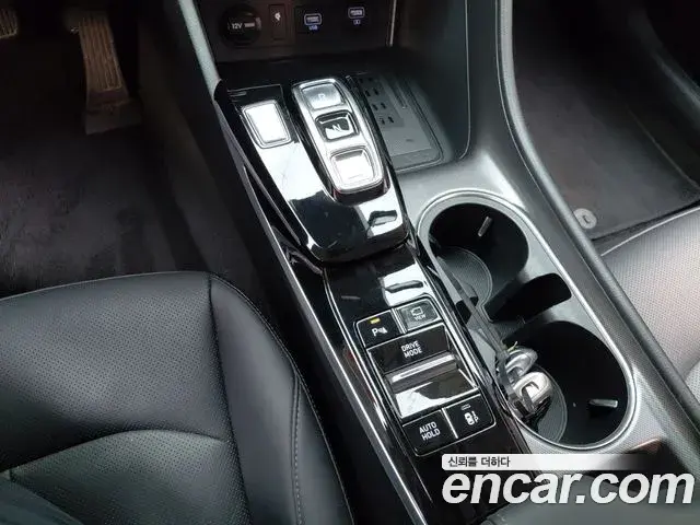 Hyundai Sonata 2021 — Фото 9/20