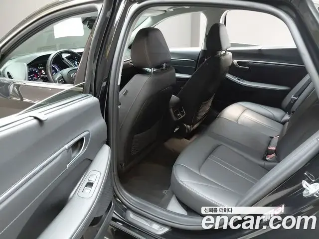 Hyundai Sonata 2021 — Фото 12/20