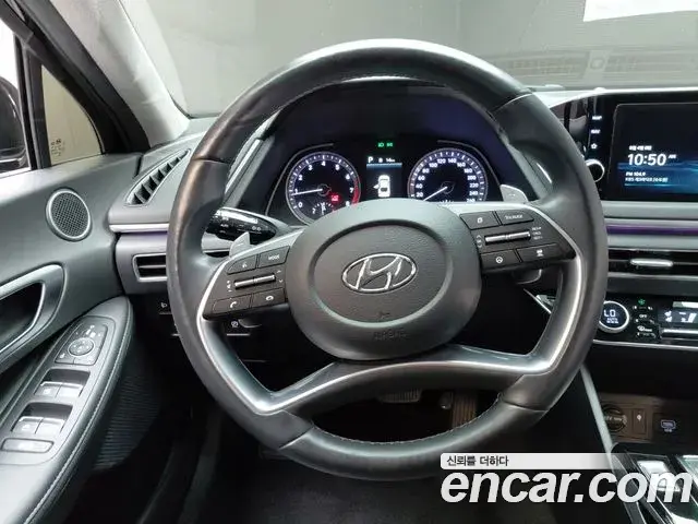 Hyundai Sonata 2021 — Фото 13/20