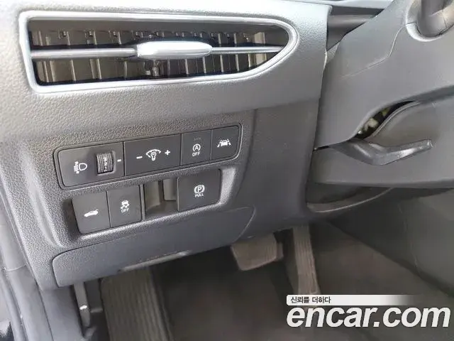 Hyundai Sonata 2021 — Фото 18/20