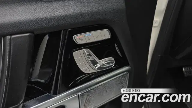 Mercedes-Benz G-Class 2020 — ფოტო 6/34