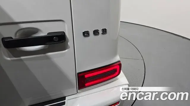 Mercedes-Benz G-Class 2020 — ფოტო 24/34