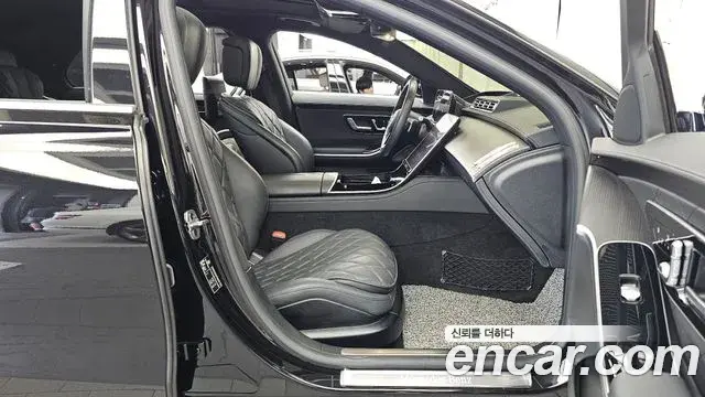 Mercedes-Benz S-Class 2021 — Photo 30/36