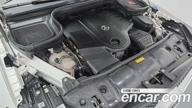 Mercedes-Benz GLE-Class 2023 — Фото 6/20