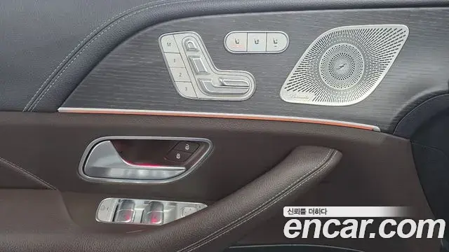 Mercedes-Benz GLE-Class 2023 — Фото 13/20